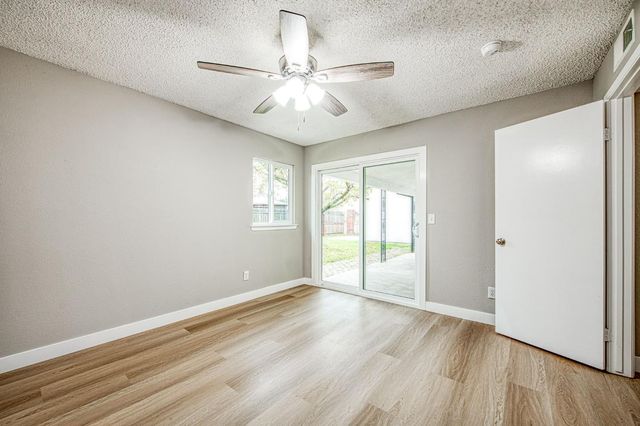 6377 N Genoa Avenue, Fresno, CA 93722