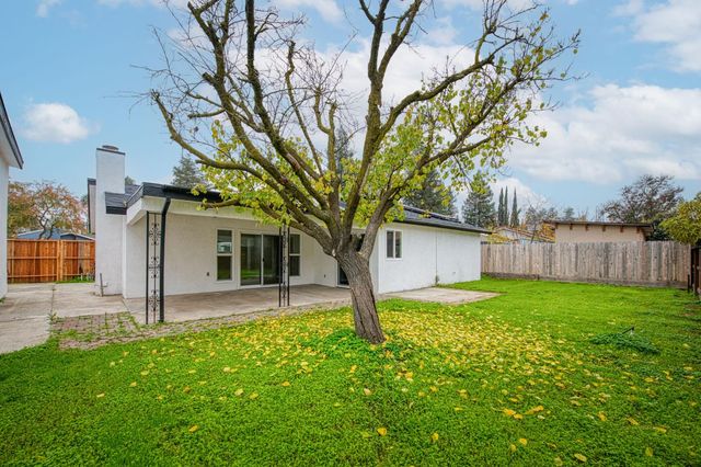 6377 N Genoa Avenue, Fresno, CA 93722