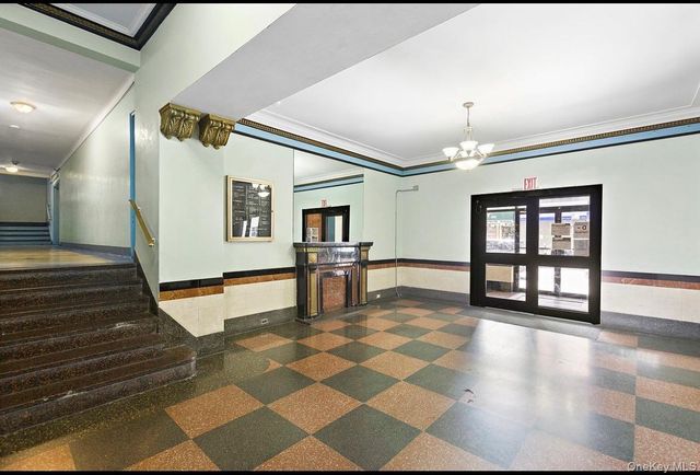 4005 Ithaca Street 4B, Elmhurst, NY 11373