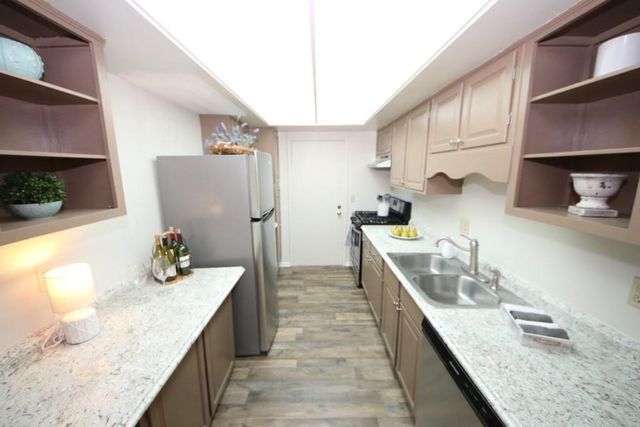 6851 Roswell Road D15, Atlanta, GA 30328