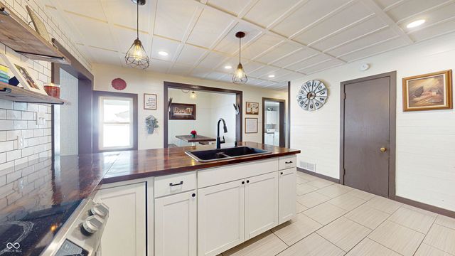 3366 S 800 E, Franklin, IN 46131