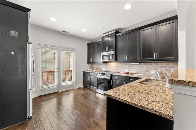 7528 Highlands Point, Atlanta, GA 30328