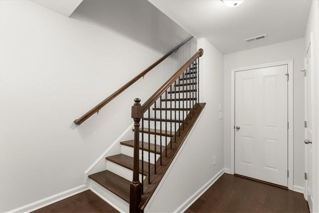7528 Highlands Point, Atlanta, GA 30328