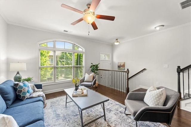 7528 Highlands Point, Atlanta, GA 30328