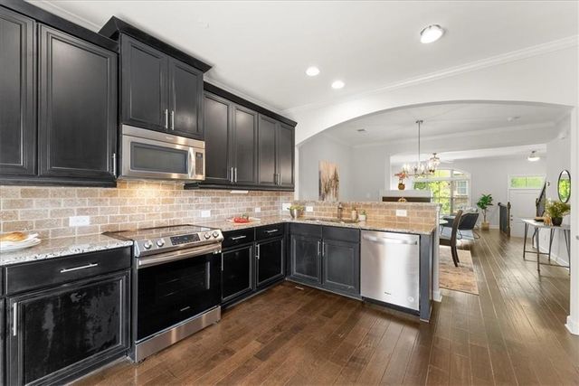 7528 Highlands Point, Atlanta, GA 30328