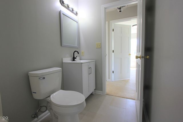 12221 Tallowtree Court, Indianapolis, IN 46236