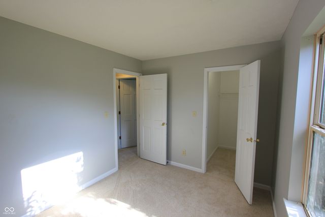 12221 Tallowtree Court, Indianapolis, IN 46236