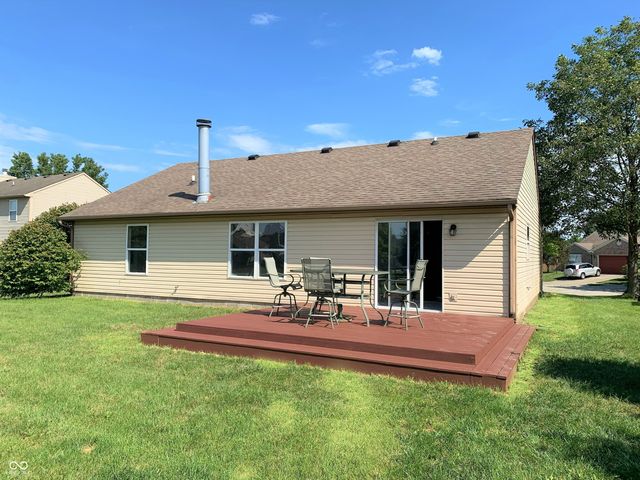 12221 Tallowtree Court, Indianapolis, IN 46236