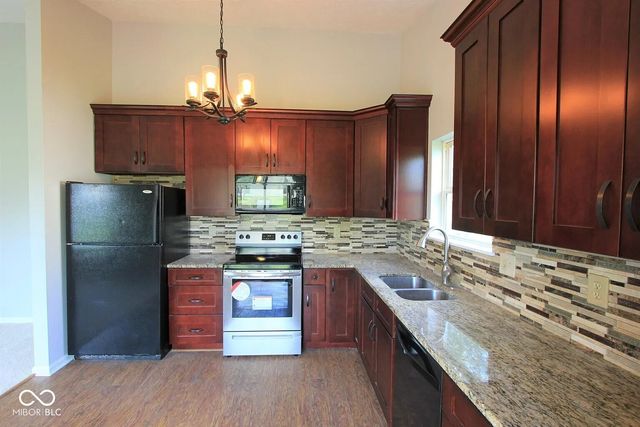 12221 Tallowtree Court, Indianapolis, IN 46236