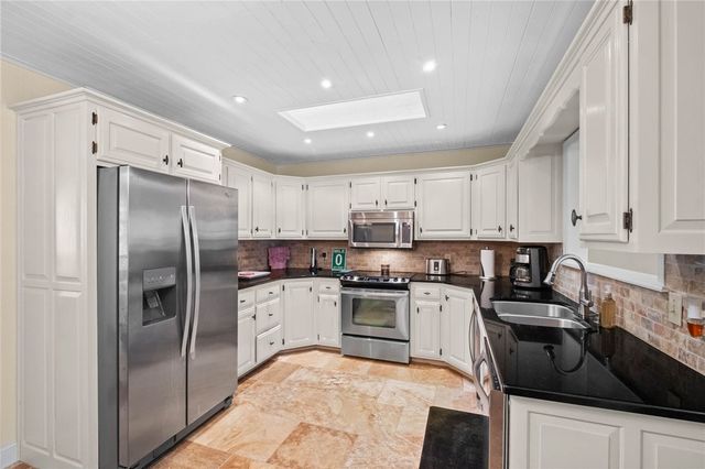 123 San Jose Drive, Springdale, AR 72764