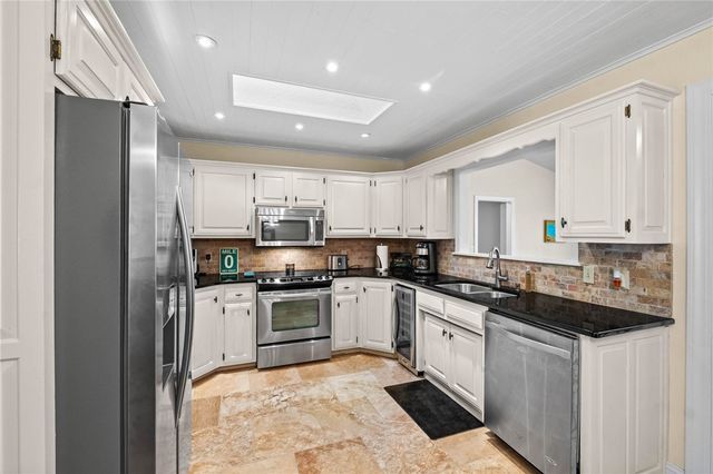 123 San Jose Drive, Springdale, AR 72764