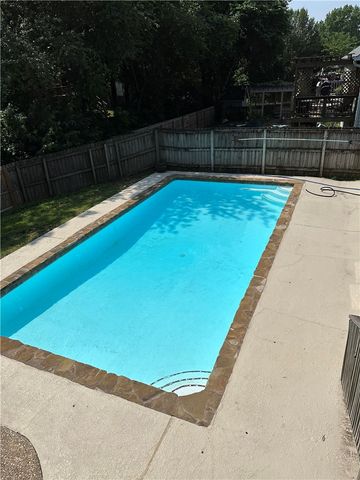 123 San Jose Drive, Springdale, AR 72764