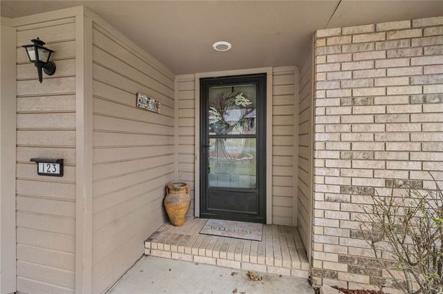 123 San Jose Drive, Springdale, AR 72764