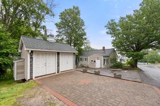 10 Prospect Street, Bristol, NH 03222