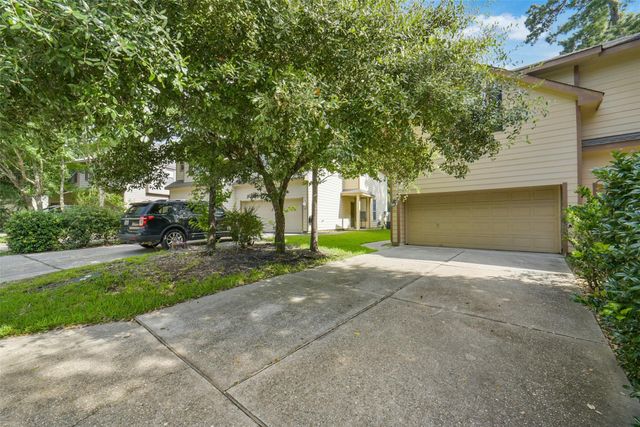 171 N Burberry Park Circle, The Woodlands, TX 77382