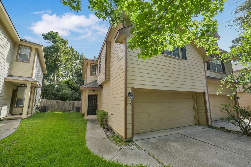 171 N Burberry Park Circle, The Woodlands, TX 77382