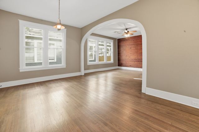 415 Boulevard Street, Shreveport, LA 71104