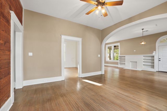 415 Boulevard Street, Shreveport, LA 71104