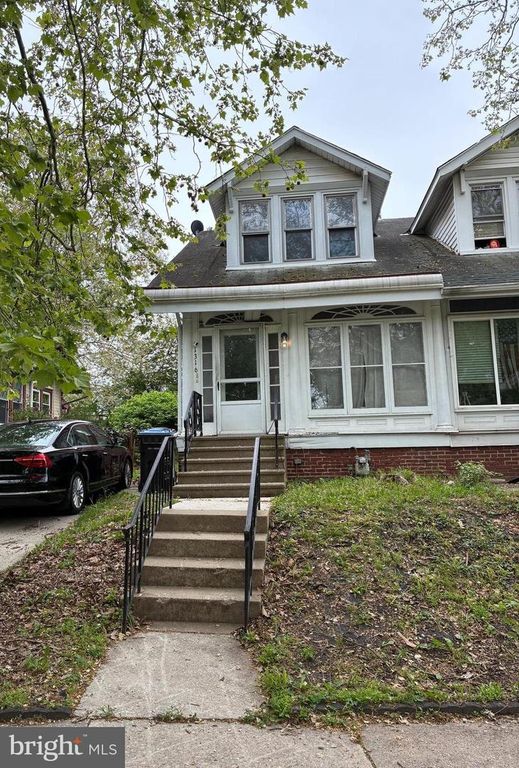 1316 HARDING BLVD, Norristown, PA 19401
