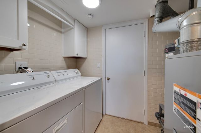 344 Kildare Court, Carol Stream, IL 60188