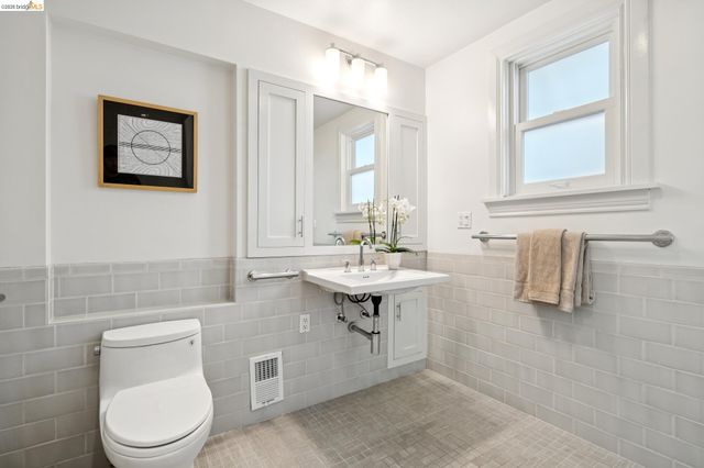 1837 Addison St, Berkeley, CA 94703
