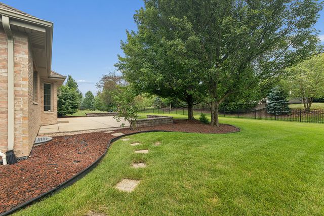 10899 Swallow Tail Lane, Frankfort, IL 60423