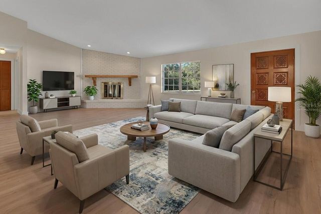 570 CASS STREET, Deland, FL 32720