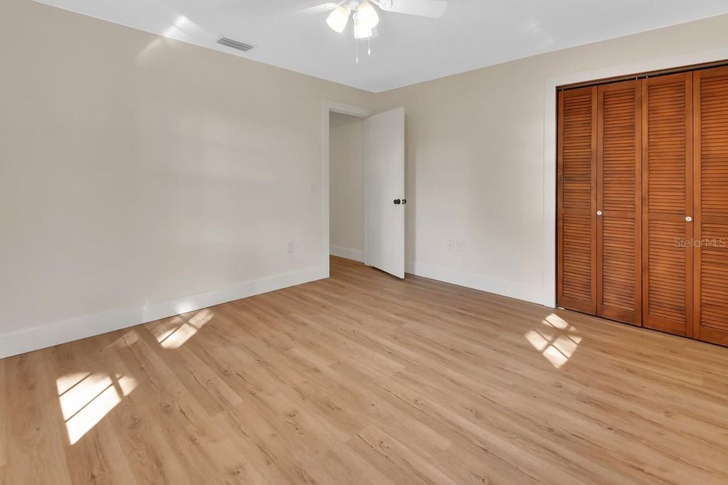 Image 27 of property listing at 570 CASS STREET, Deland, FL 32720