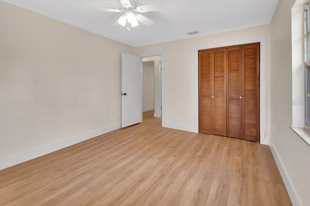 Image 31 of property listing at 570 CASS STREET, Deland, FL 32720