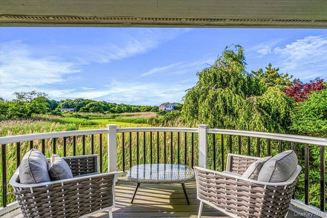 13 Bay Meadow, Westhampton, NY 11977
