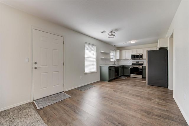 4405 Smoking Tree Drive, Shawnee, OK 74804