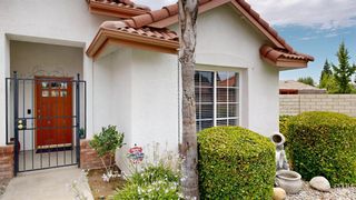 9815 Bourbon Rose Court, Bakersfield, CA 93311