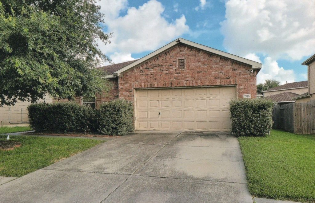 2907 Legends Knoll Drive, Spring, TX 77386