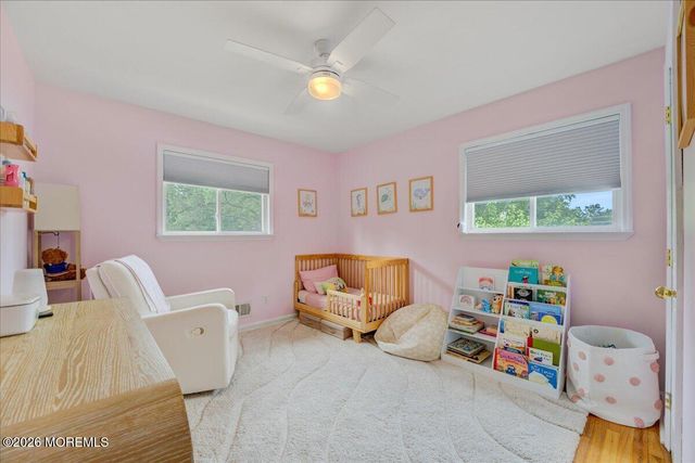 537 Roxbury Road, Belford, NJ 07718
