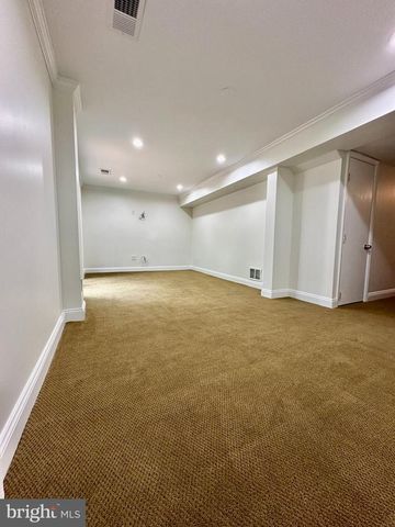 5230 LONSDALE DR, Springfield, VA 22151
