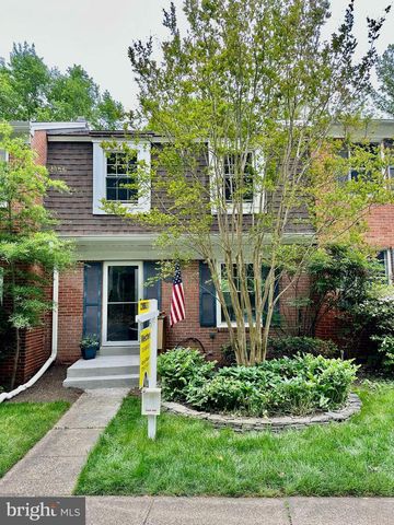 5230 LONSDALE DR, Springfield, VA 22151
