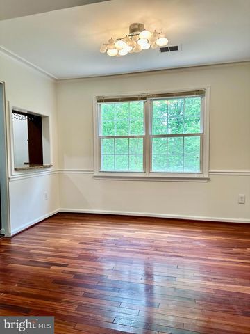 5230 LONSDALE DR, Springfield, VA 22151