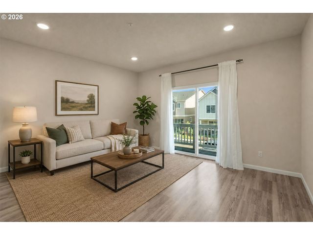 15566 Nw BRUGGER Rd, Portland, OR 97229