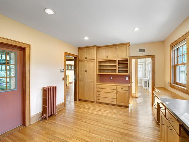 2108 Niles Avenue, Saint Paul, MN 55116