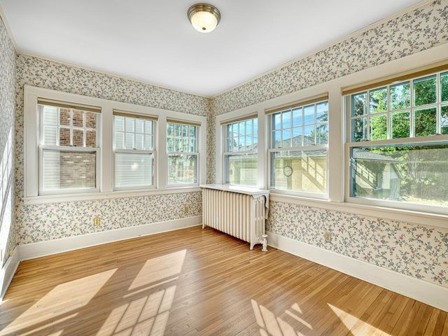 2108 Niles Avenue, Saint Paul, MN 55116