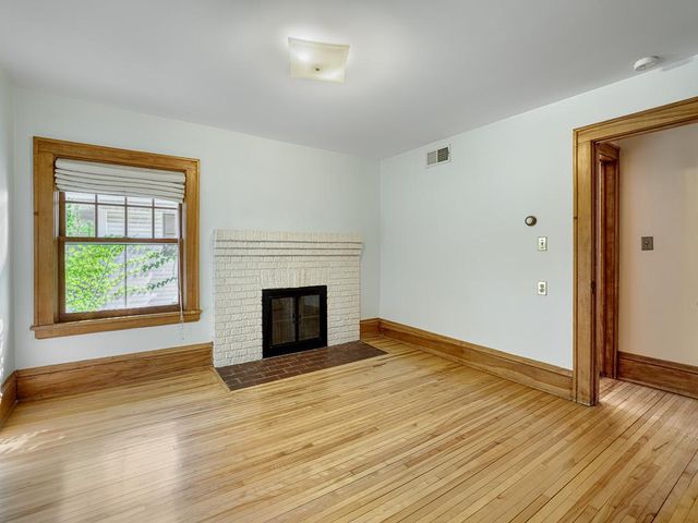 2108 Niles Avenue, Saint Paul, MN 55116