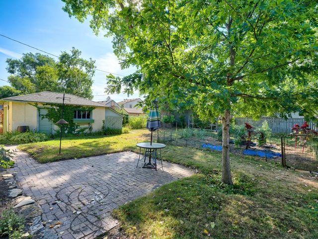 2108 Niles Avenue, Saint Paul, MN 55116