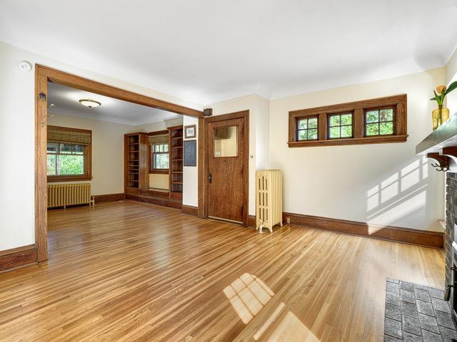 2108 Niles Avenue, Saint Paul, MN 55116