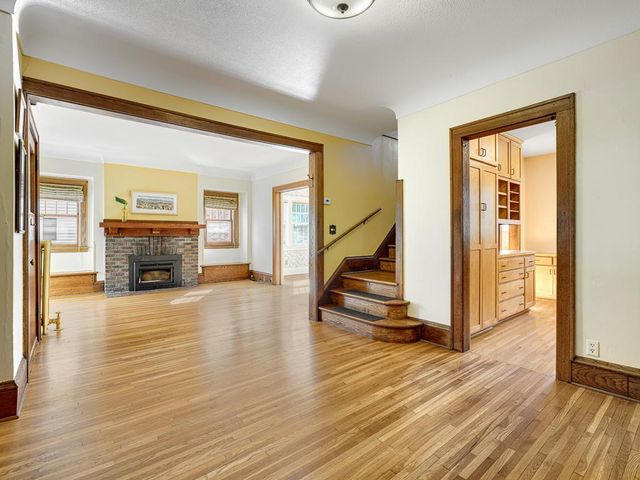 2108 Niles Avenue, Saint Paul, MN 55116