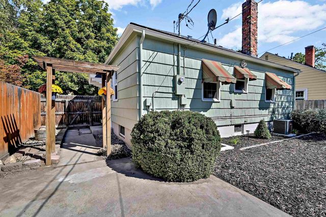 2623 W Ellis Avenue, Boise, ID 83702