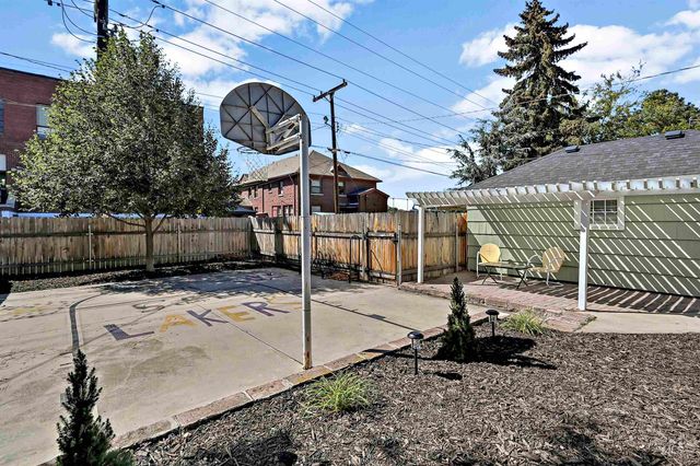 2623 W Ellis Avenue, Boise, ID 83702