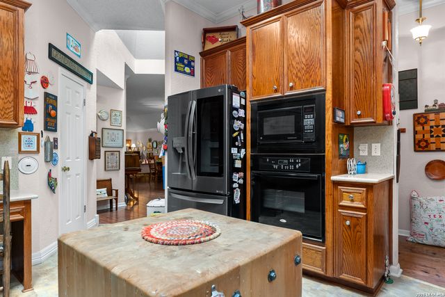 1275 FOX GLEN RD, New Braunfels, TX 78130