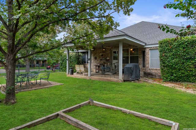 1275 FOX GLEN RD, New Braunfels, TX 78130