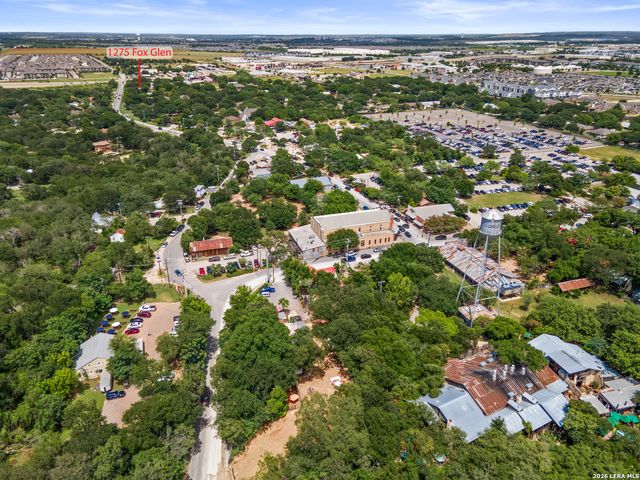 1275 FOX GLEN RD, New Braunfels, TX 78130