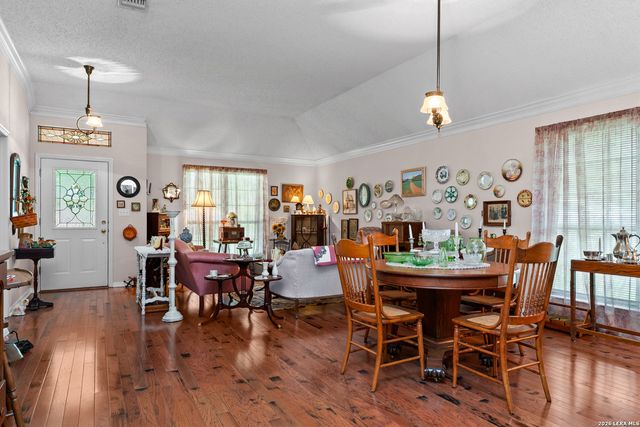 1275 FOX GLEN RD, New Braunfels, TX 78130